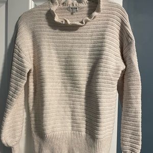Madewell ruffled neck and sleeved sweater. Tan Size M